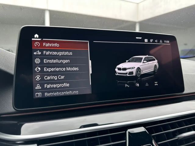 BMW 540 540d M-Sport Touring xDrive