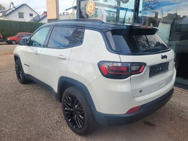 Jeep Compass Hybrid