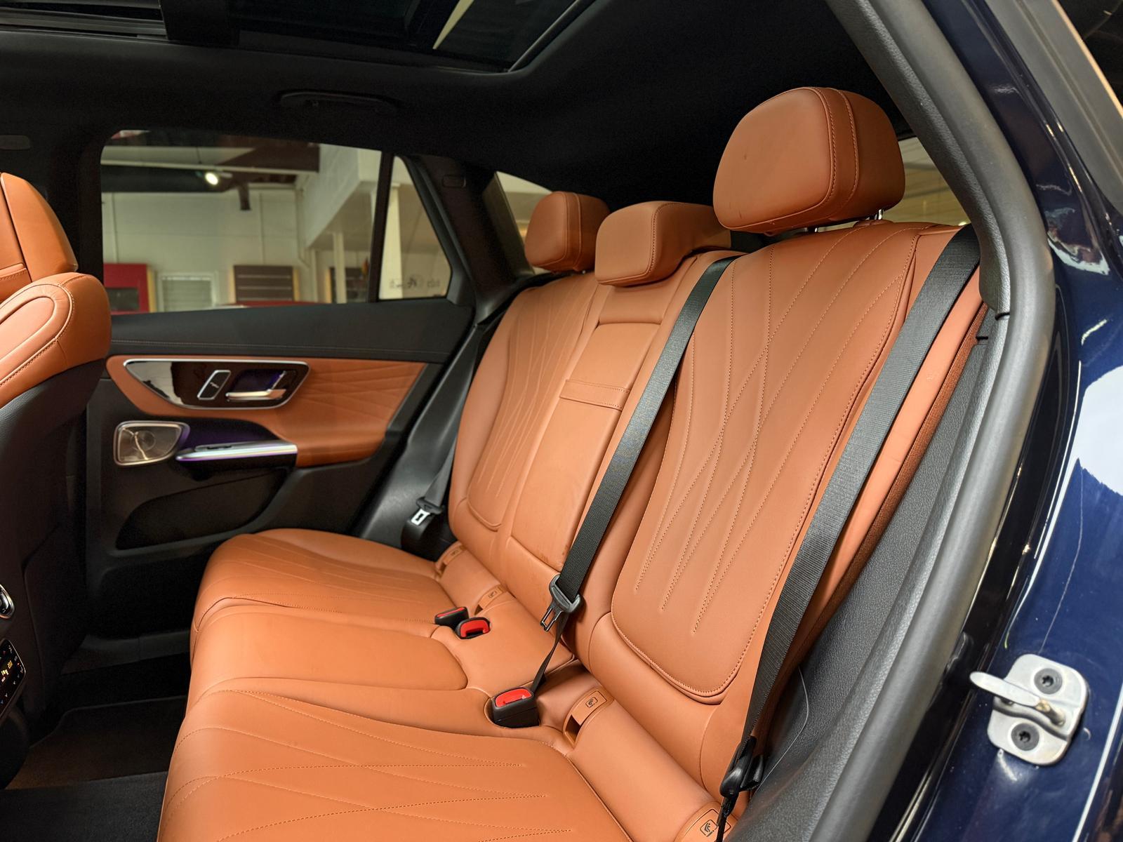 Mercedes-Benz GLC 300 4MATIC AMG Line GLC 300 d