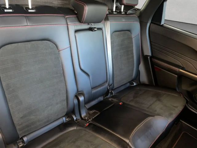 Ford Kuga Plug in Hybrid ST Line X