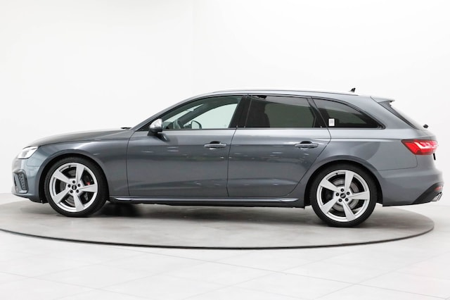 Audi S4 Avant Quattro