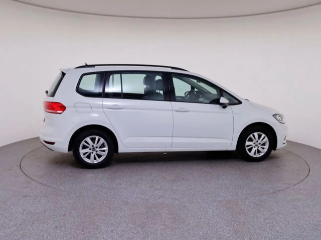 Volkswagen Touran Life