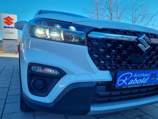 Suzuki S-Cross *Navigation* *PDC* *Kamera*