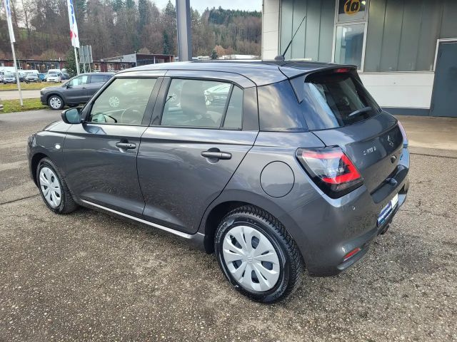 Suzuki Swift Club DualJet Hybrid