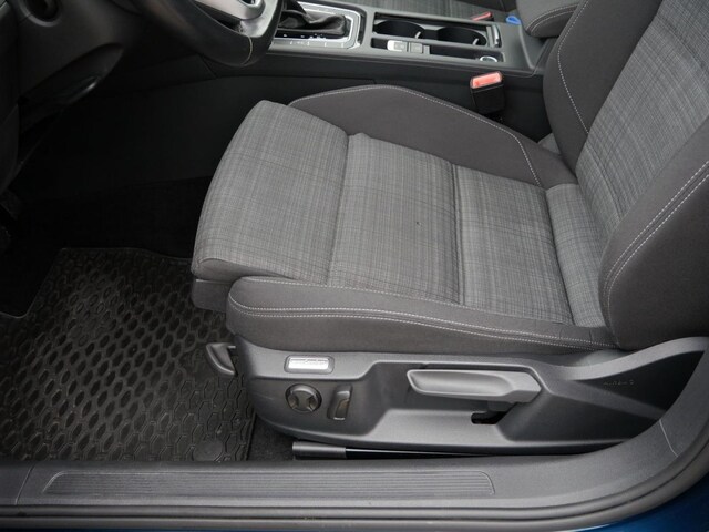 Volkswagen Passat 1.5 TSI Business Variant