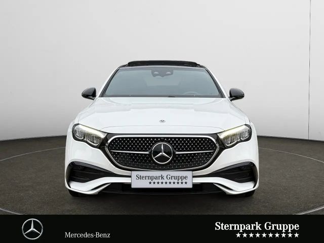 Mercedes-Benz E 220 AMG Line E 220 d Sedan