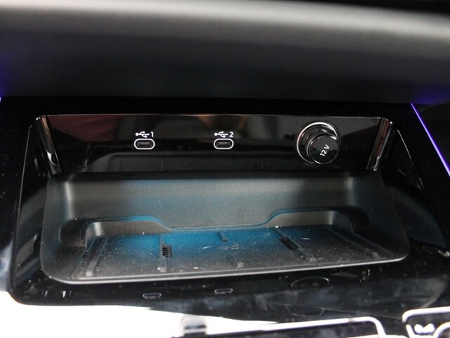 Audi A6 Avant Quattro S-Tronic