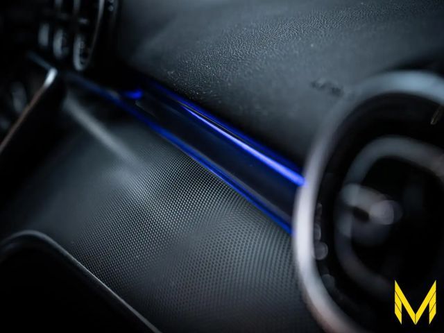 Mercedes-Benz C 200 AVANTGARDE Sedan