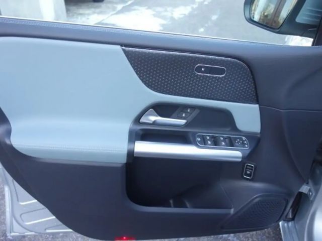 Mercedes-Benz B 200 Progressive