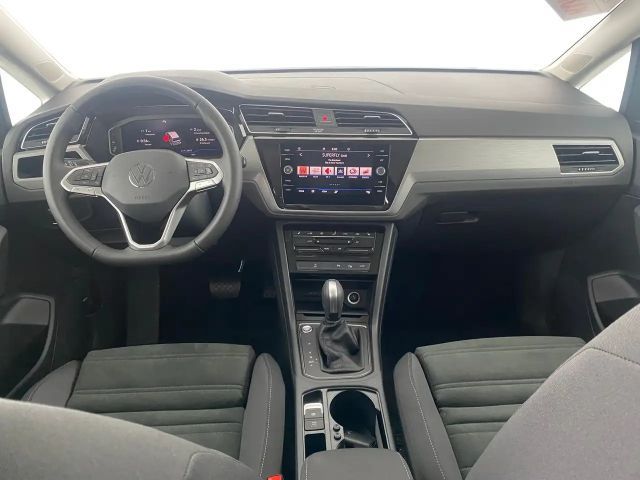 Volkswagen Touran DSG