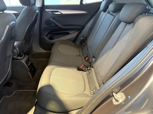 BMW X2 Advantage pakket sDrive18i