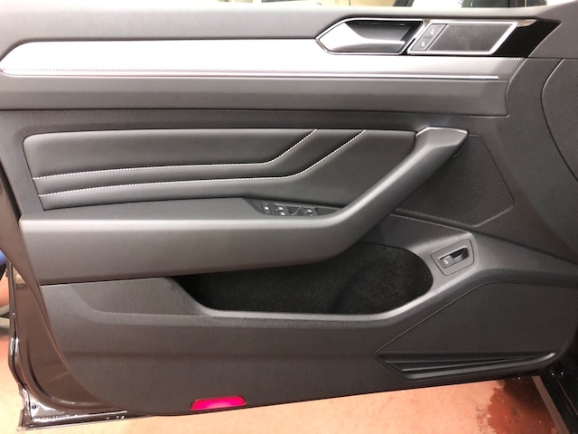 Volkswagen Passat 2.0 TDI Business DSG Variant