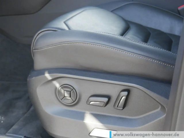 Volkswagen Touareg 3.0 V6 TDI R-Line