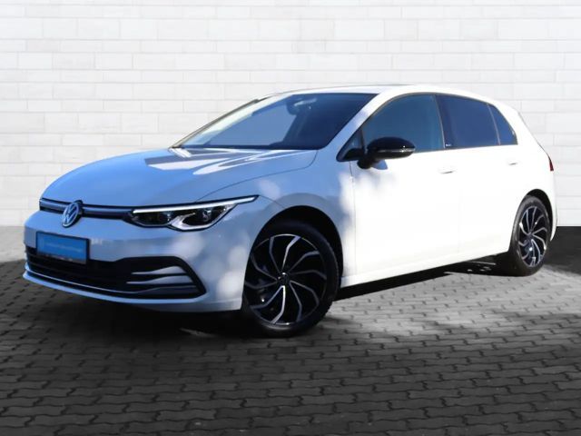 Volkswagen Golf 1.5 TSI Life Move