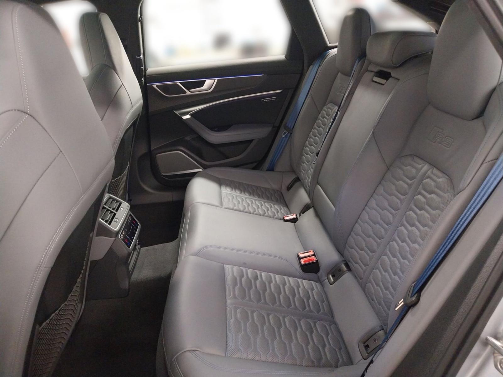 Audi RS6 Avant Quattro