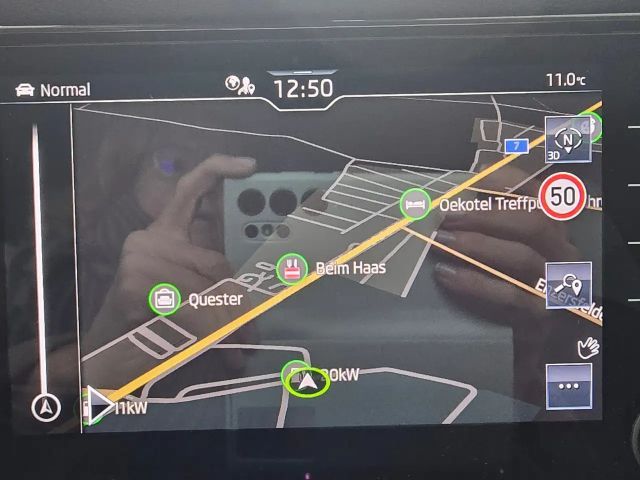 Skoda Karoq Selection