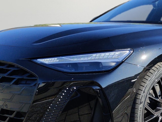 Audi A6 Avant Quattro S-Tronic