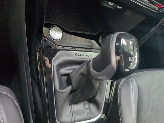 Volkswagen T-Roc 4Motion DSG R-Line