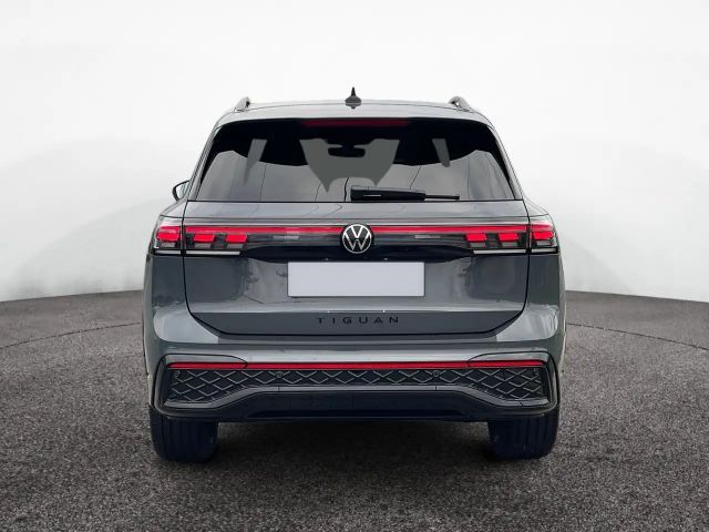 Volkswagen Tiguan 4Motion DSG R-Line