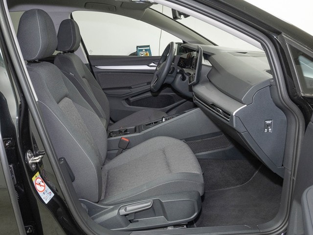 Volkswagen Golf 1.5 eTSI DSG Golf VIII