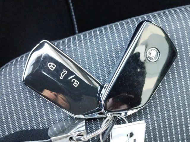 Skoda Octavia 1.5 TSI Ambition Combi