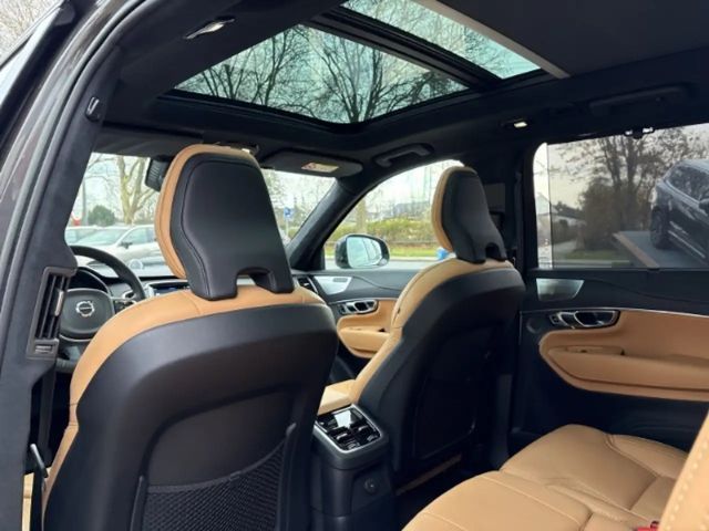 Volvo XC90 Dark T8 Ultimate