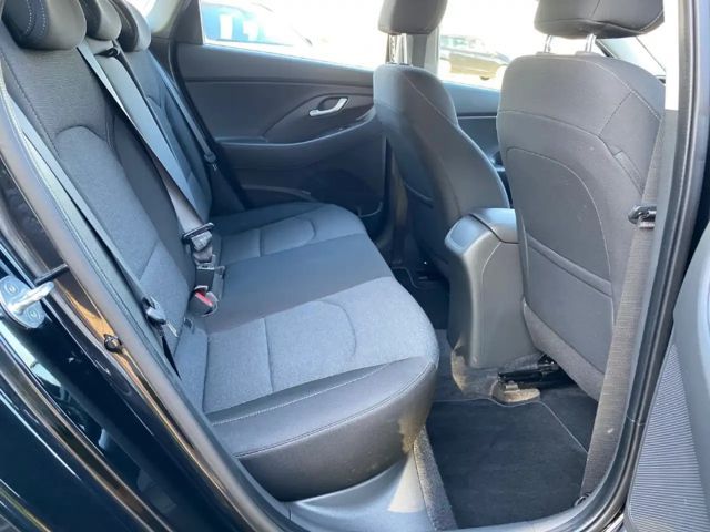 Hyundai i30 Hybrid Trend