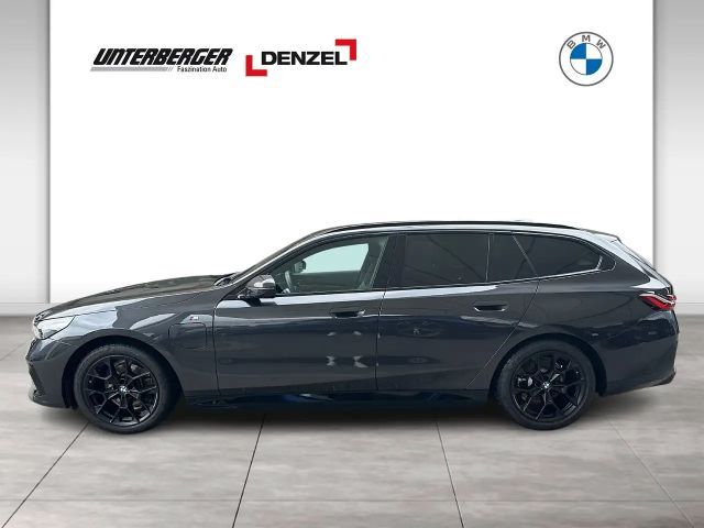 BMW 530 530e M-Sport Touring xDrive