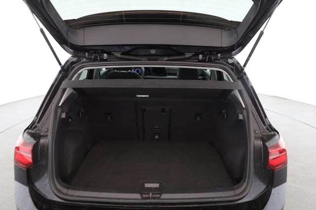 Volkswagen Golf 2.0 TDI DSG Golf VIII