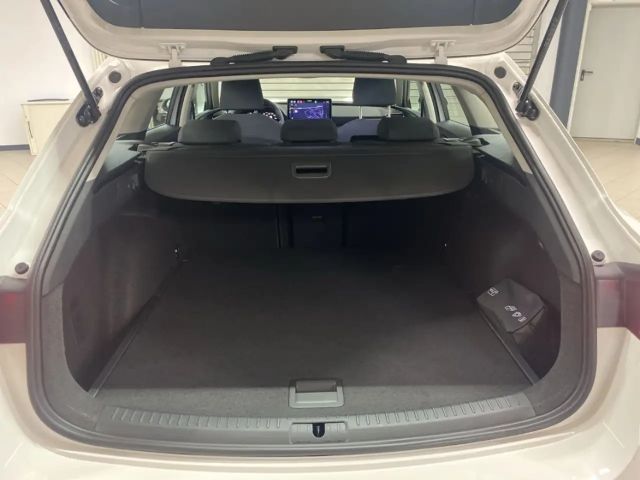 Seat Leon 1.5 eTSI Sportstourer Style