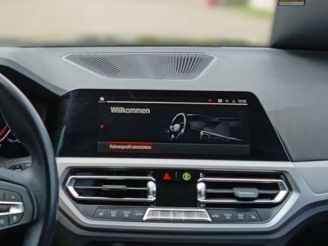 BMW 320 320i Advantage pakket Touring