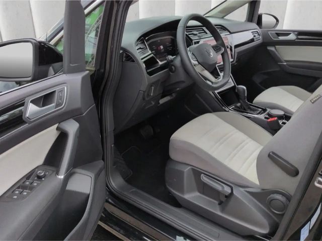 Volkswagen Touran DSG Highline