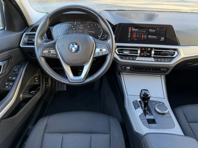 BMW 318 318i Touring