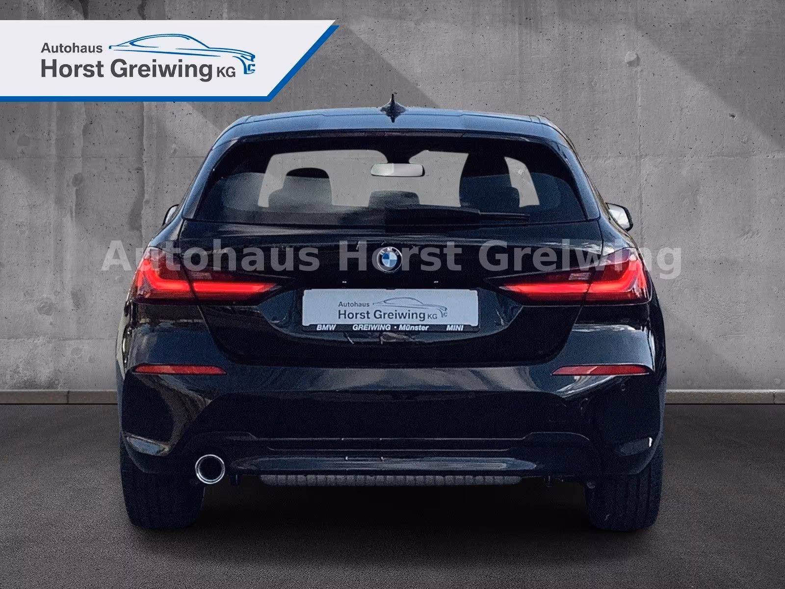 BMW 118 118i Sedan Sport Line