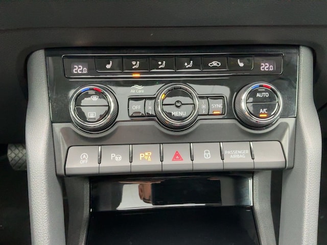 Skoda Karoq 1.5 TSI Tour