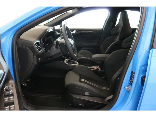 Ford Focus ST Line