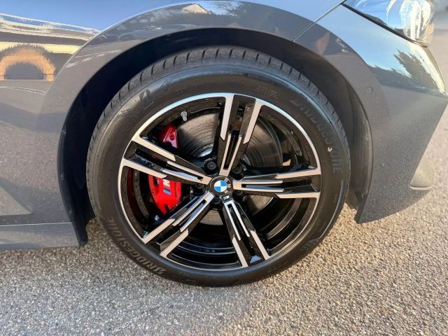 BMW 320 320d M-Sport Touring