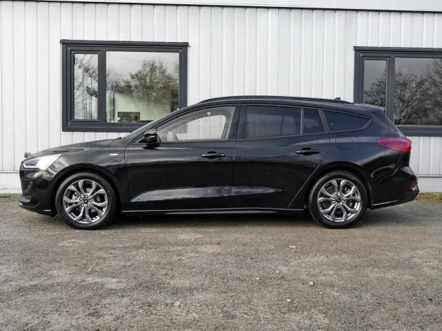 Ford Focus ST Line