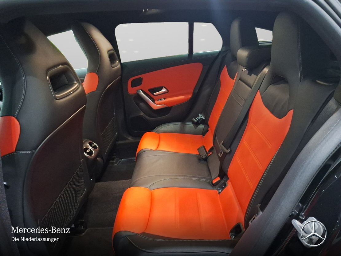 Mercedes-Benz CLA 200 AMG Line Shooting Brake