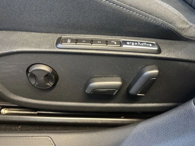 Volkswagen Golf 1.5 TSI Life