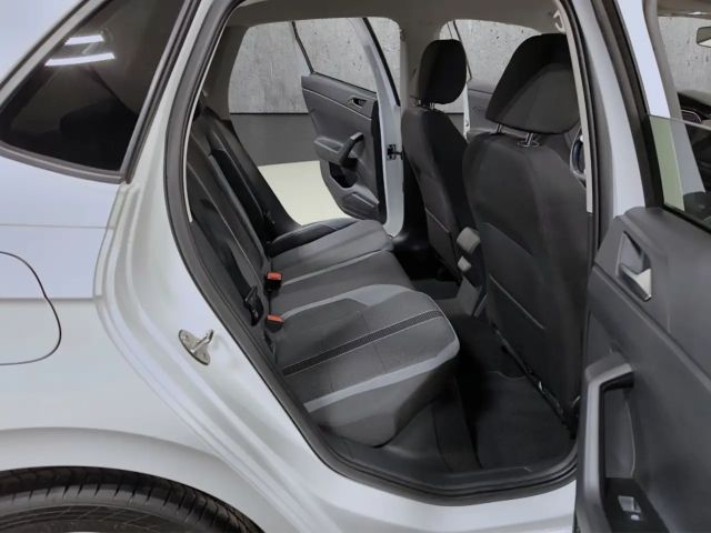 Volkswagen Polo 1.0 TSI DSG Style