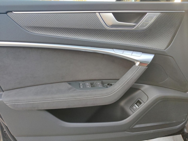 Audi A6 e-tron Avant Performance Quattro