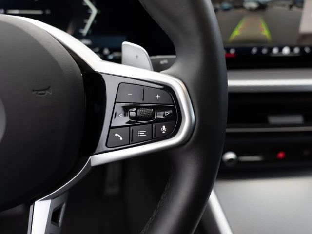 BMW 320 320i M-Sport Sedan