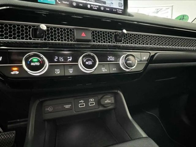 Honda Civic 2.0 Elegance Hybrid e:HEV