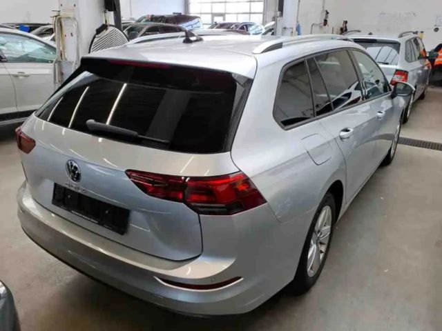 Volkswagen Golf 2.0 TDI DSG Life Variant