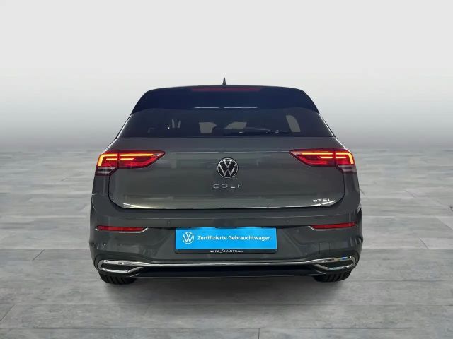 Volkswagen Golf 1.5 eTSI DSG Style