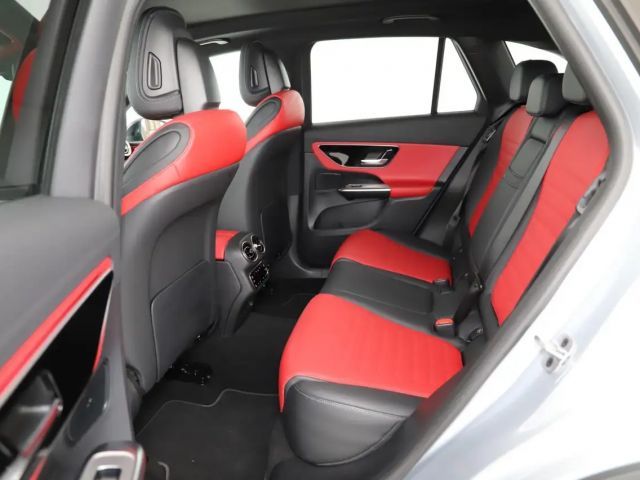 Mercedes-Benz GLC 300 4MATIC AMG Line