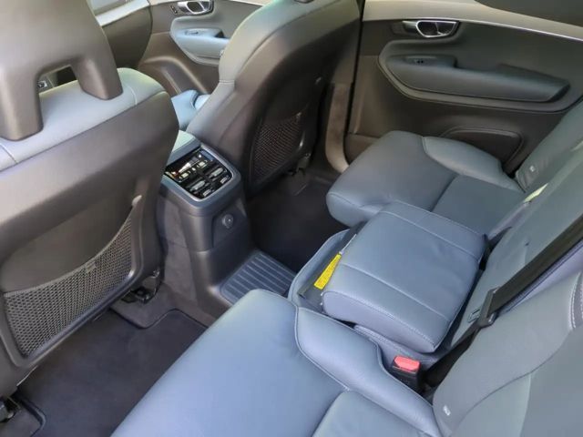 Volvo XC90 R-Design Recharge T8