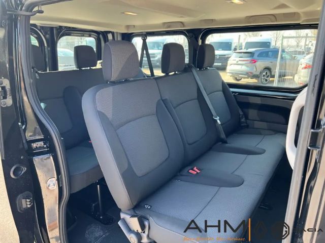 Renault Trafic Blue Combi dCi 150