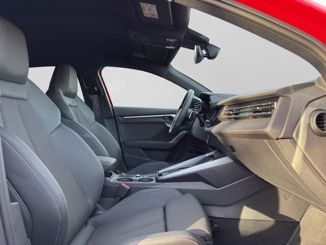 Audi A3 30 TFSI S-Line S-Tronic Sportback